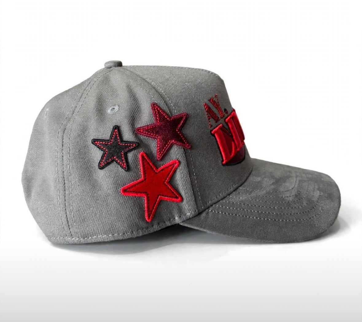 LINDA DE NETON VEGA / Jc Hats